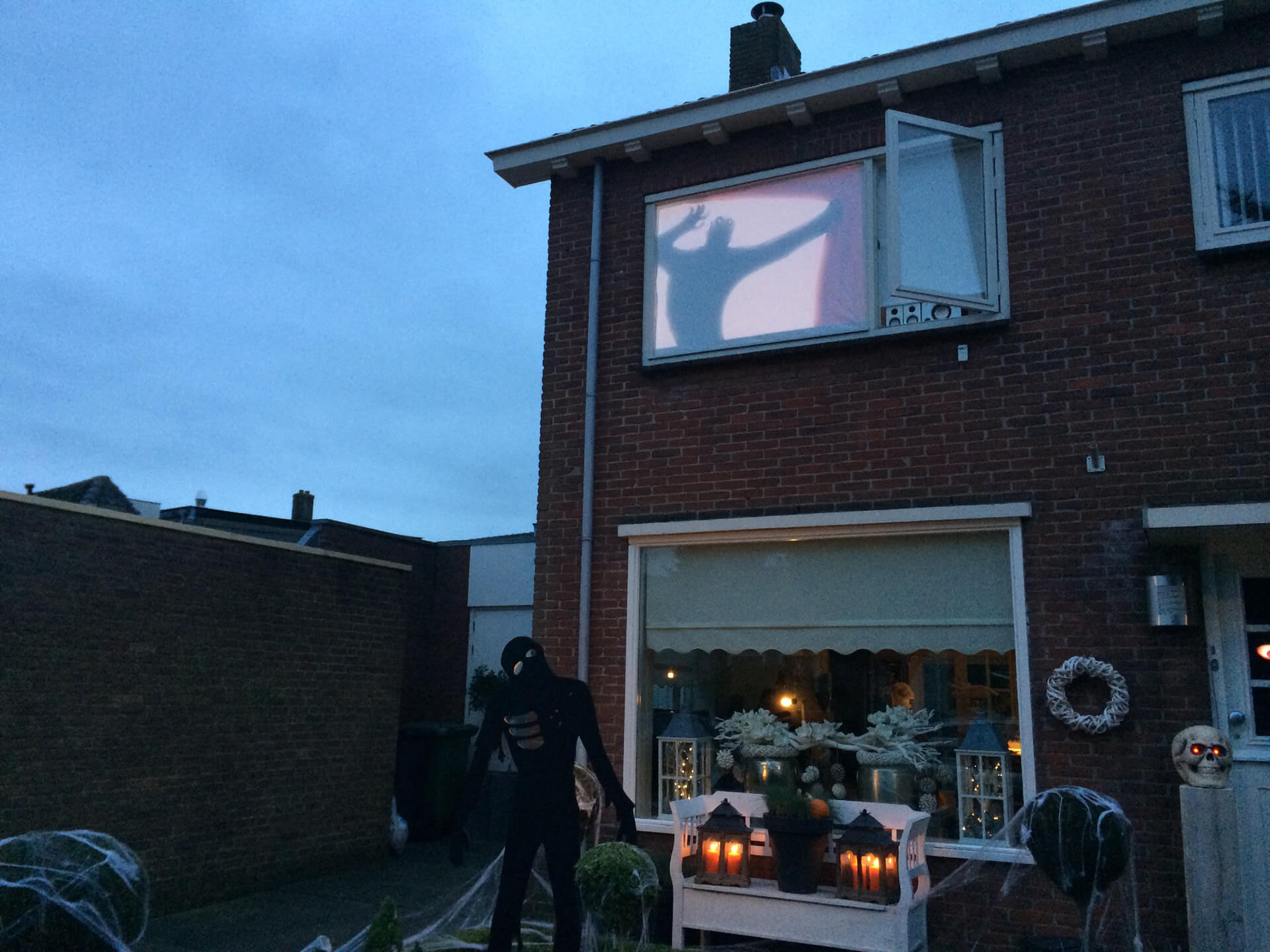 Homey Halloween Setup - Bas van der Ploeg 2012