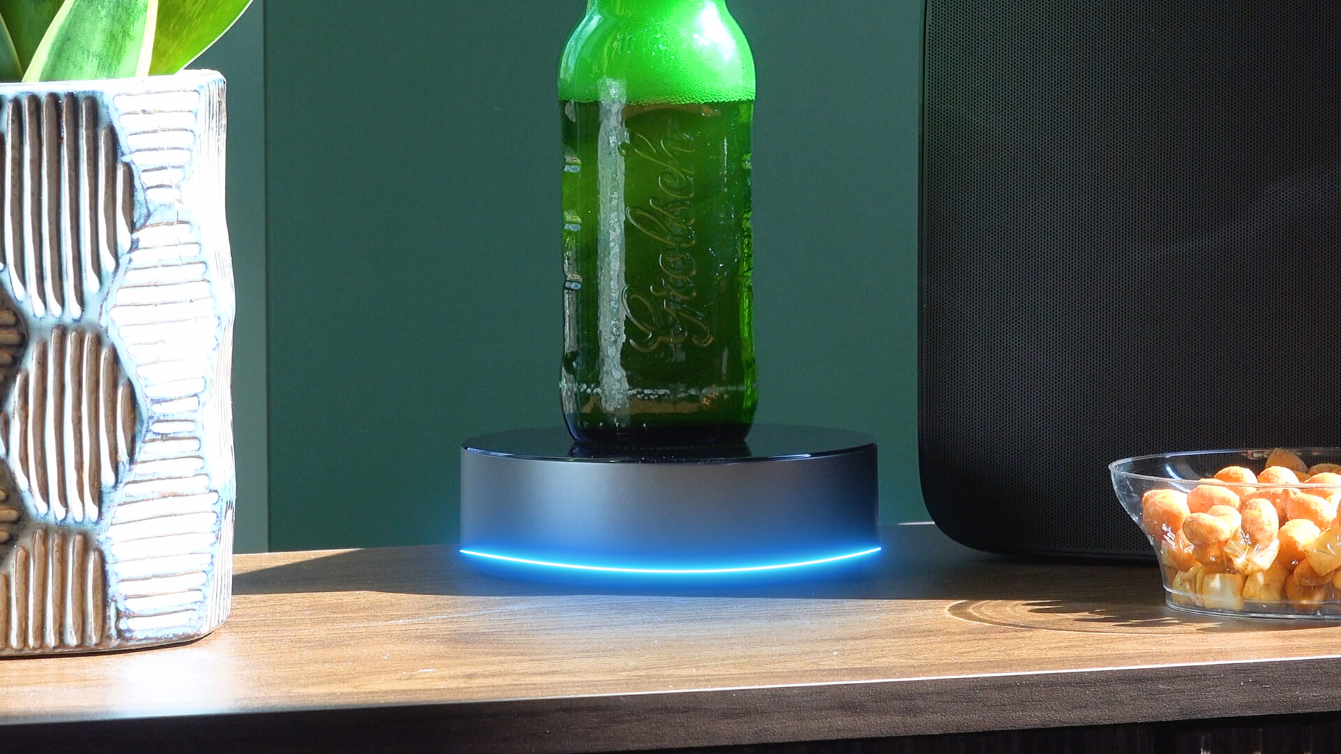 Cool your beer with Climate Coaster